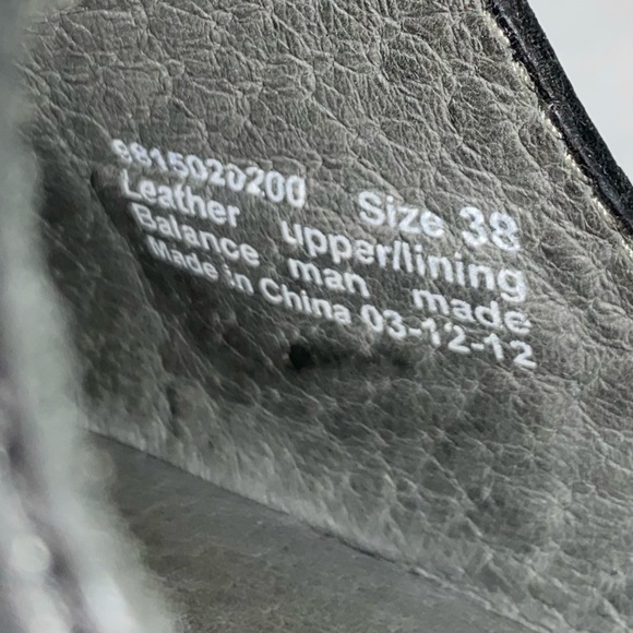 Dansko Women's Solstice Black Leather Slip-Resistant Clog Shoes - Picture 8 of 8